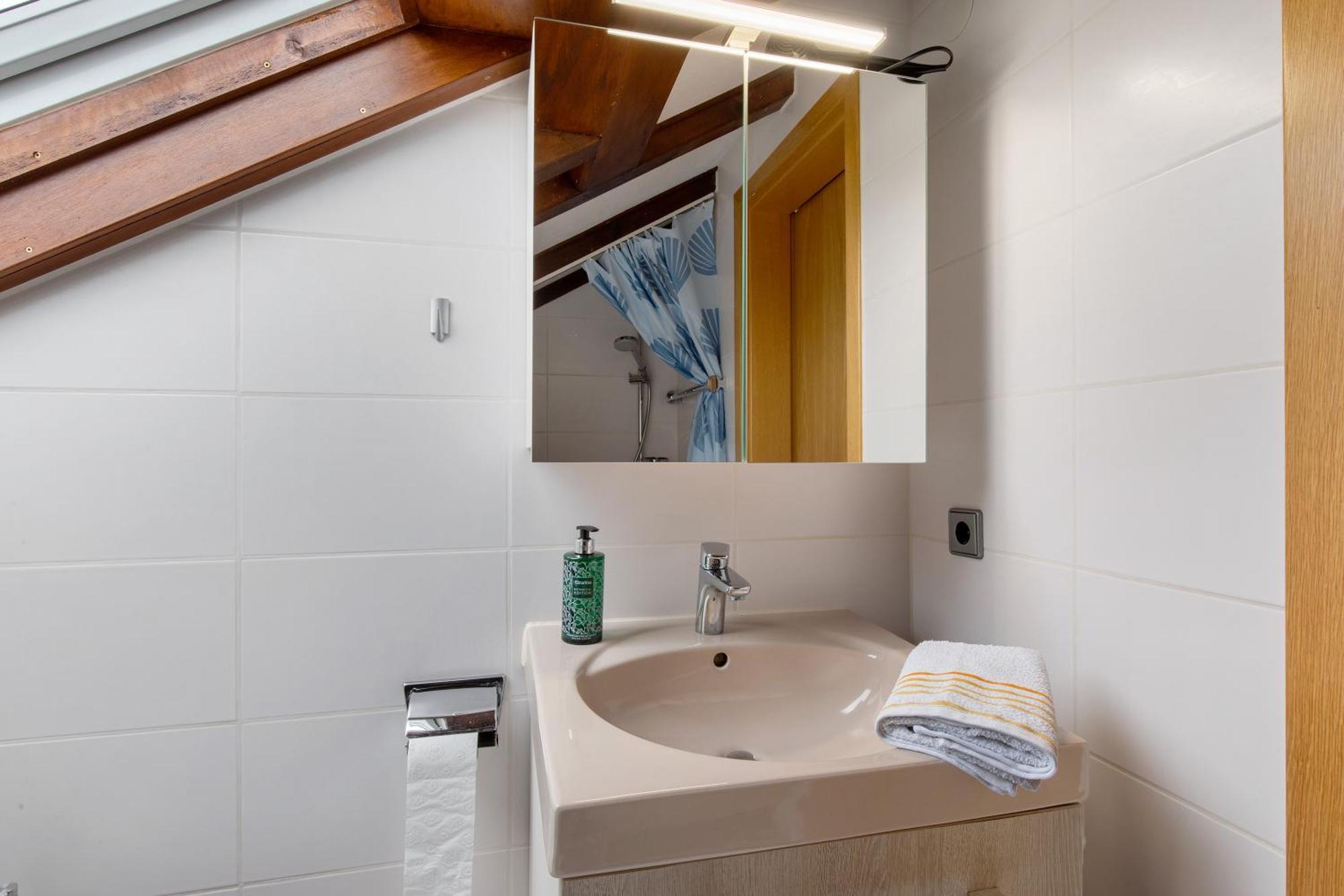 Ferienwohnung Fernsicht Zwiefalten Екстериор снимка
